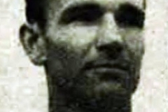 Lajčo Kujundžić, bivši fudbaler Spartaka iz Subotice i Crvene Zvezde. Jedan od Spartakovih najboljih igrača svih vremena. U sezoni 1950 51. nastupao za Crvenu Zvezdu koja je te godine postala šampion Jugoslavije.